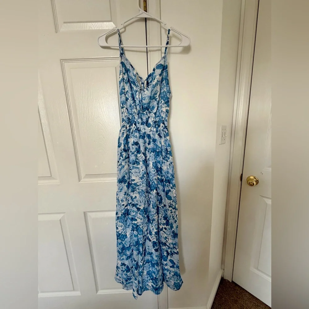 Abercrombie & Fitch Blue White Floral Maxi Dress Lined Adjustable Straps Size S